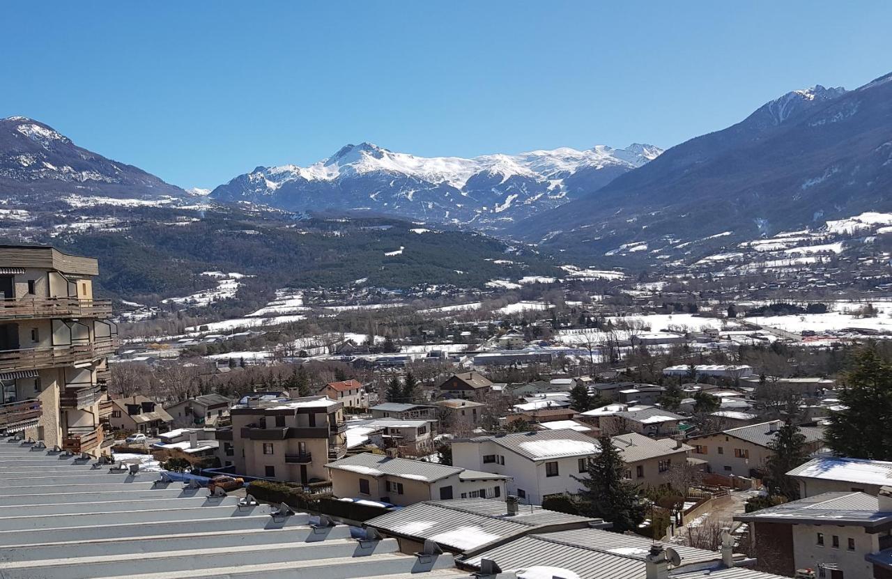 Appartement Plan D'Eau Vue Panoramique Embrun Exterior foto